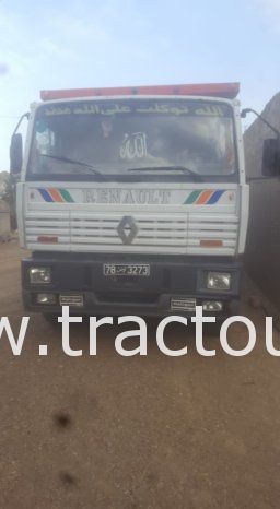 À vendre Camion benne Renault GF 270 complet