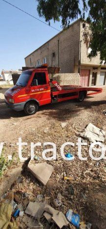 À vendre Camion plateau de remorquage SOS Iveco Daily 35.12 complet