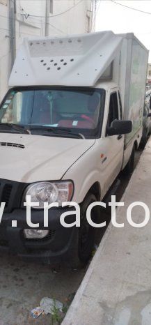 À vendre Camionnette avec cabine frigorifique Mahindra Pickup SC complet