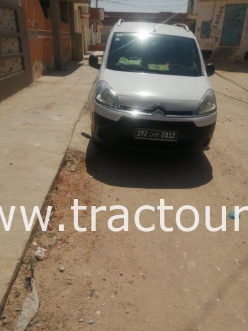 À vendre Utilitaire fourgon Citroën Berlingo B9 complet