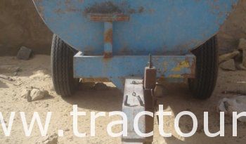 À vendre Tracteur Kubota M8540 avec chargeur frontal et semi remorque agricole citerne complet