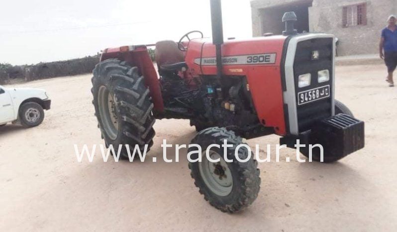 À vendre Tracteur Massey Ferguson 390E complet