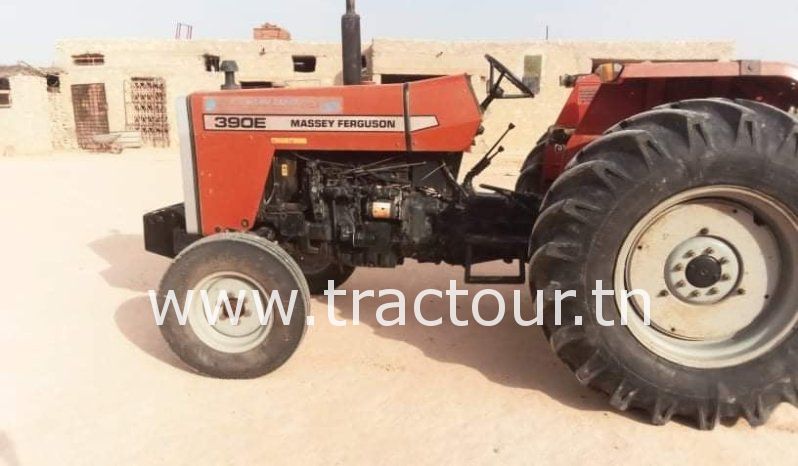 À vendre Tracteur Massey Ferguson 390E complet