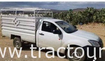 À vendre Camionnette 2 portes avec benne Isuzu D-max Atrous complet