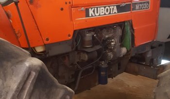 À vendre Tracteur Kubota M7030 (1997) complet