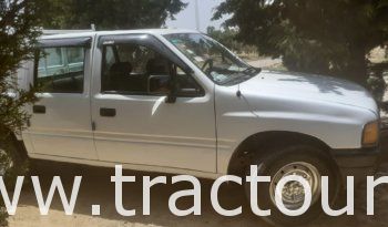 À vendre Camionnette 4 portes avec benne Isuzu Faster 2500 Inj double pont direction assistée et climatisation complet