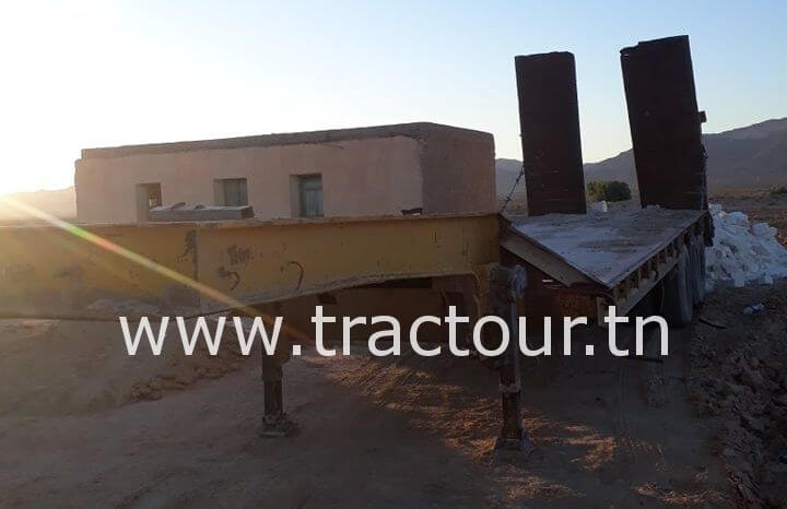 À vendre Semi remorque porte engin Sicame 53 tonnes complet