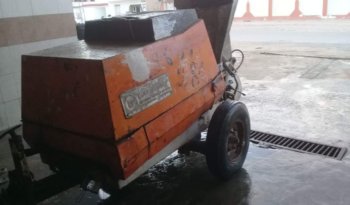À vendre Pompe à chape 2 cylindres Brinkmann complet