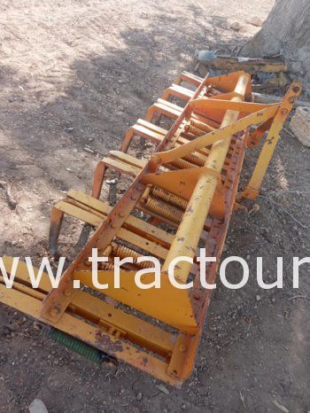À vendre Canadienne à ressorts 13 dents MIG-Huard complet