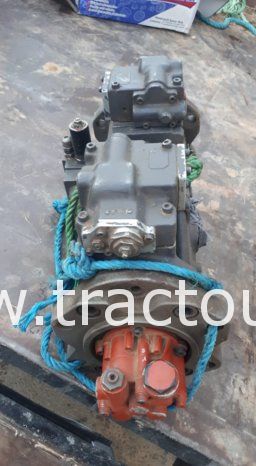 À vendre Pompe hydraulique pour pelle sur chenilles poclain complet
