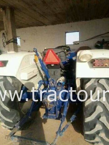 À vendre Tracteur Farmtrac double pont 3 cylindres complet