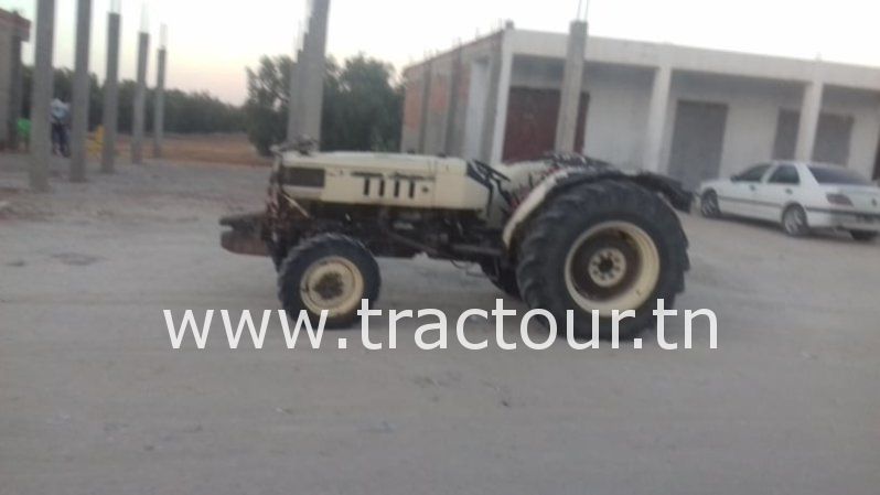 À vendre Tracteur Lamborghini 674-70 N complet