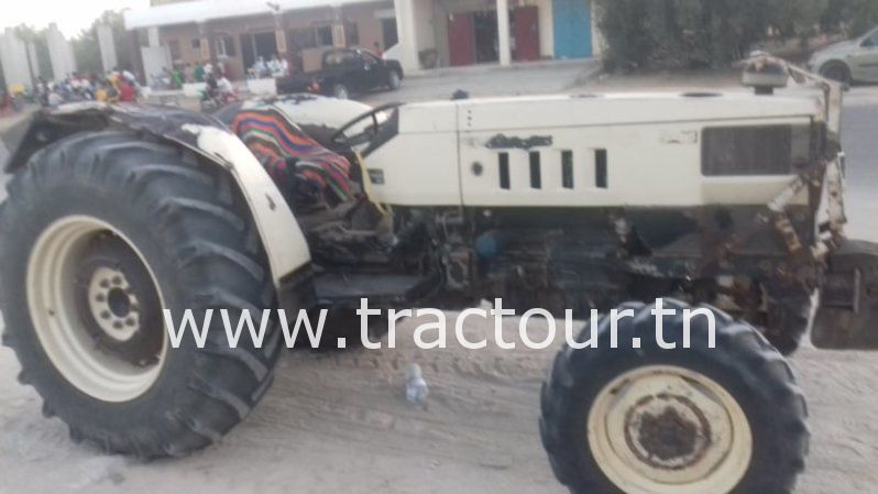 À vendre Tracteur Lamborghini 674-70 N complet
