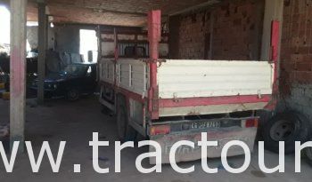 À vendre Camion plateau OM 40 complet