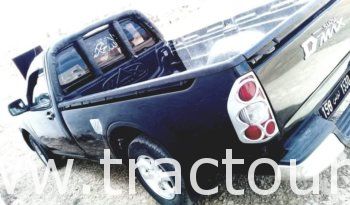 À vendre Camionnette 2 portes avec benne Isuzu D-max 2.5 TD complet
