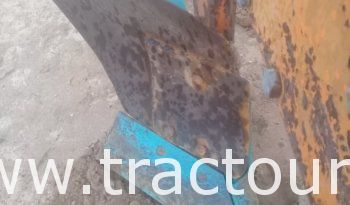À vendre Charrue à 2 socs MIG-Huard complet