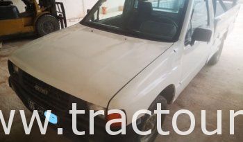 À vendre Camionnette 2 portes avec benne Isuzu complet