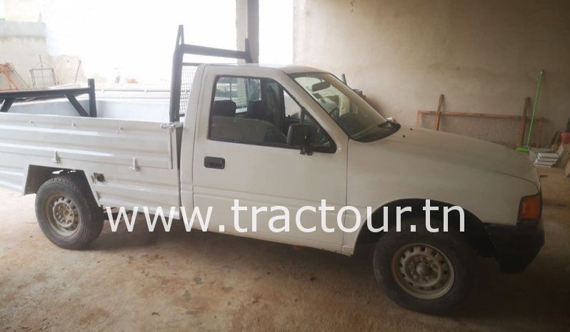 À vendre Camionnette 2 portes avec benne Isuzu complet