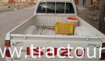 À vendre Camionnette 2 portes avec benne Isuzu Faster 2.5D complet