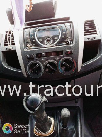 À vendre Pick-up 4×4 avec benne Toyota Hilux 7 2.5 D4D complet