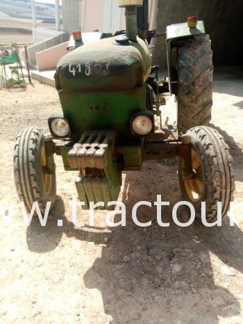 À vendre Tracteur John Deere 1040 complet