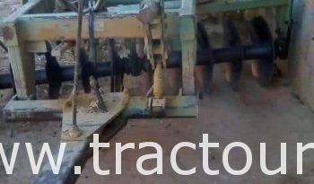 À vendre Tracteur Massey Ferguson 440 Xtra avec cover crop Simma complet