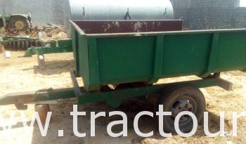 À vendre Semi remorque agricole benne 3 tonnes complet