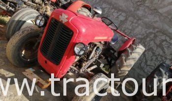 À vendre Tracteur Massey Ferguson MF 35 complet
