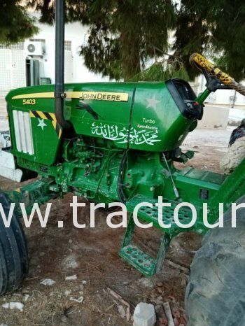 À vendre Tracteur John Deere 5403 complet
