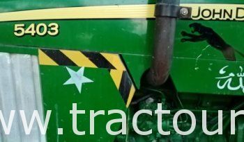 À vendre Tracteur John Deere 5403 complet