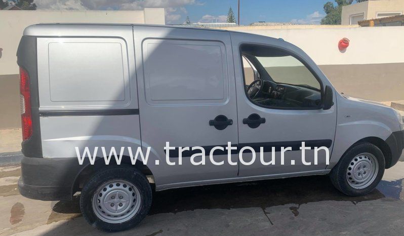 À vendre Utilitaire fourgon Fiat Doblò Multijet complet