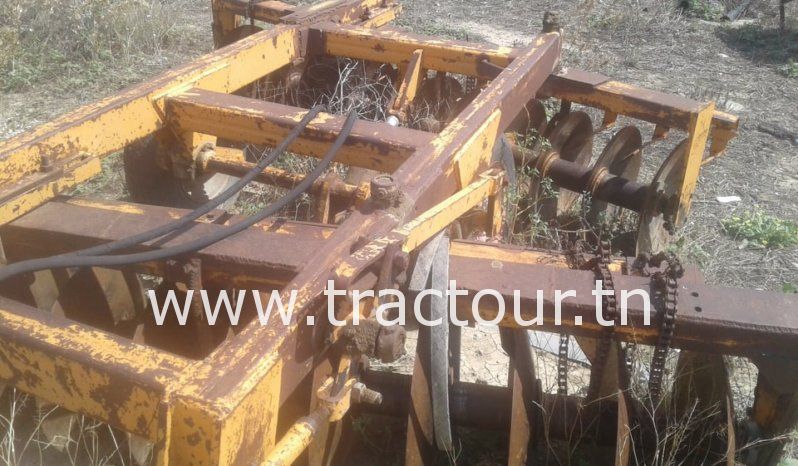 À vendre Offset 12/24 Huard avec lame niveleuse Huard et 3 remorques plateaux complet