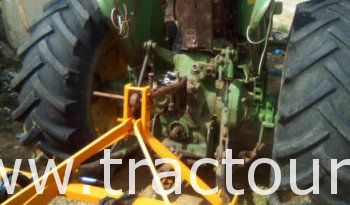 À vendre Tracteur John Deere 2040 direction assisté avec CARTE GRISE – déchaumeuse 6 socs et canadienne/Fanyoura/m7acha 11 dents complet