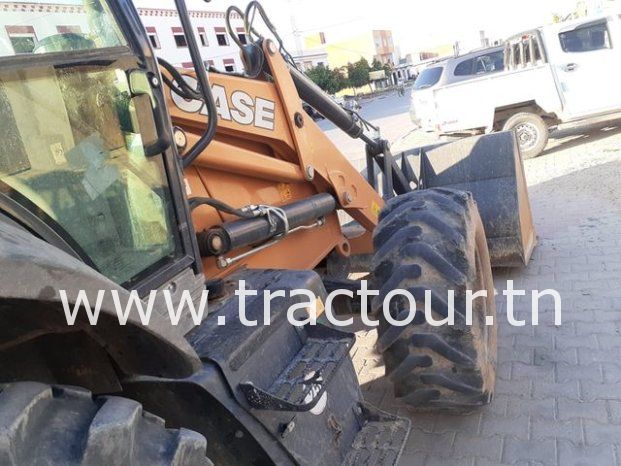 À vendre Tractopelle Case 580T complet