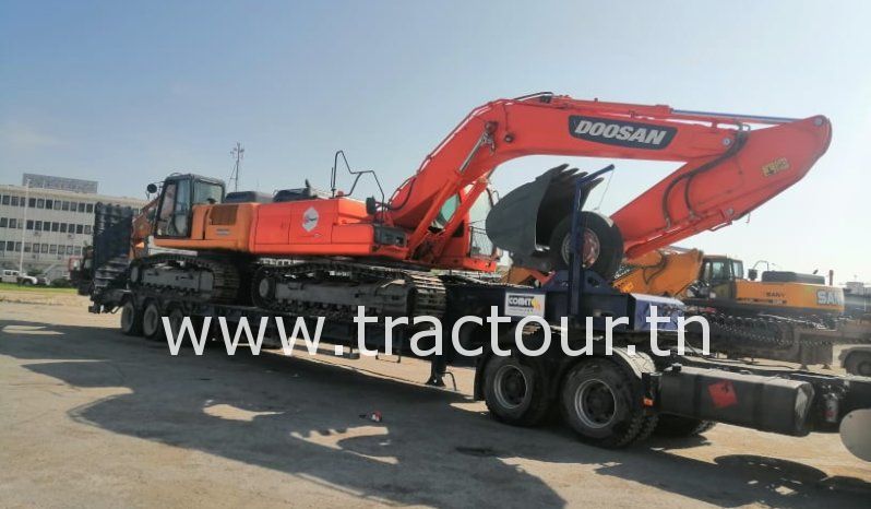 Service de transport d’engin et de location de camion avec porte char complet