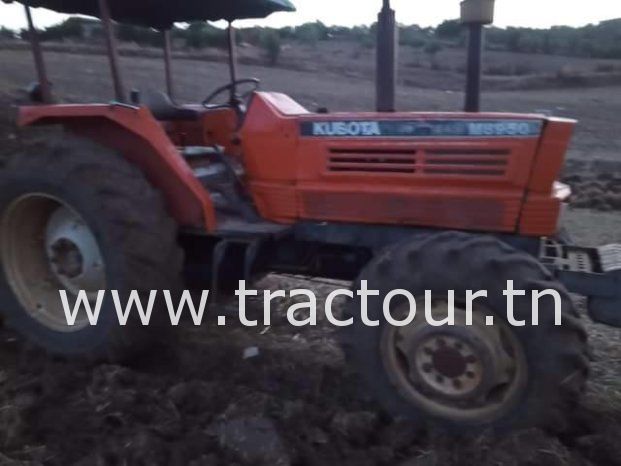 À vendre Tracteur Kubota M8950 complet