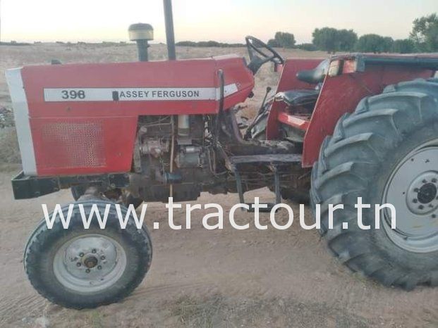 À vendre Tracteur Massey Ferguson 398 complet