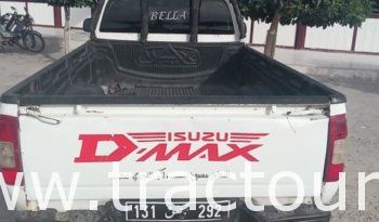 À vendre Camionnette 2 portes avec benne Isuzu D-max 2.5 TD Khalij complet