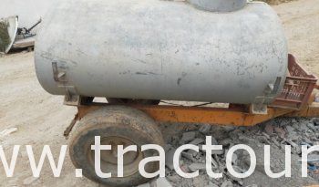À vendre Semi remorque agricole citerne 3000 Litres MIG-Huard complet