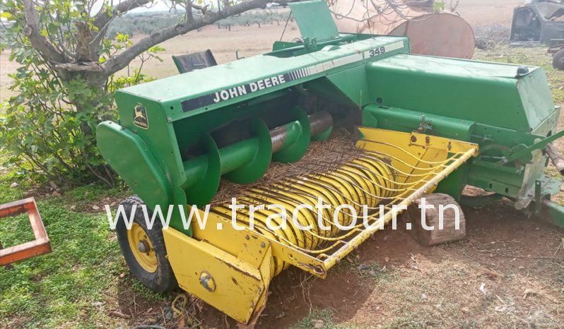 À vendre Presse à paille – Brissa John Deere 349 complet