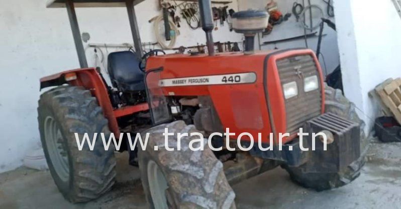 À vendre Tracteur Massey Ferguson 440 complet