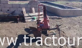 À vendre Charrue à 2 socs complet