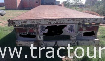 À vendre Semi remorque plateau sans ridelles ComeCab complet