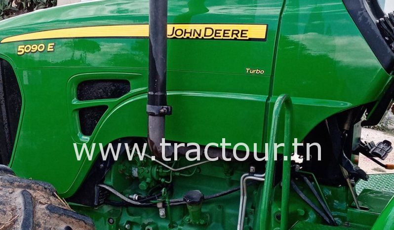À vendre Tracteur John Deere 5090E Turbo complet