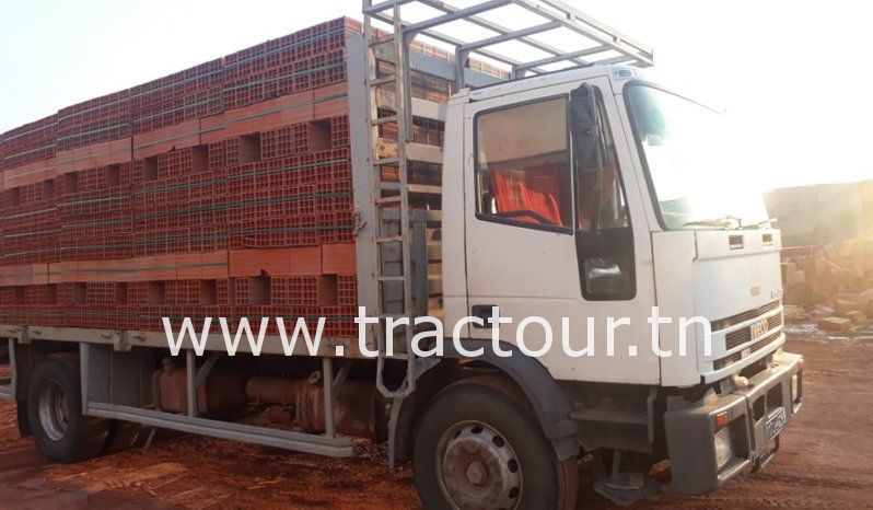 À vendre Camion plateau sans ridelles Iveco Eurocargo 150e21 complet