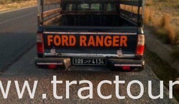 À vendre Camionnette 2 portes avec benne Ford Ranger complet