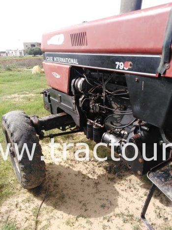 À vendre Tracteur Case IH 795 complet