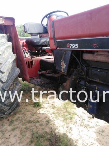 À vendre Tracteur Case IH 795 complet