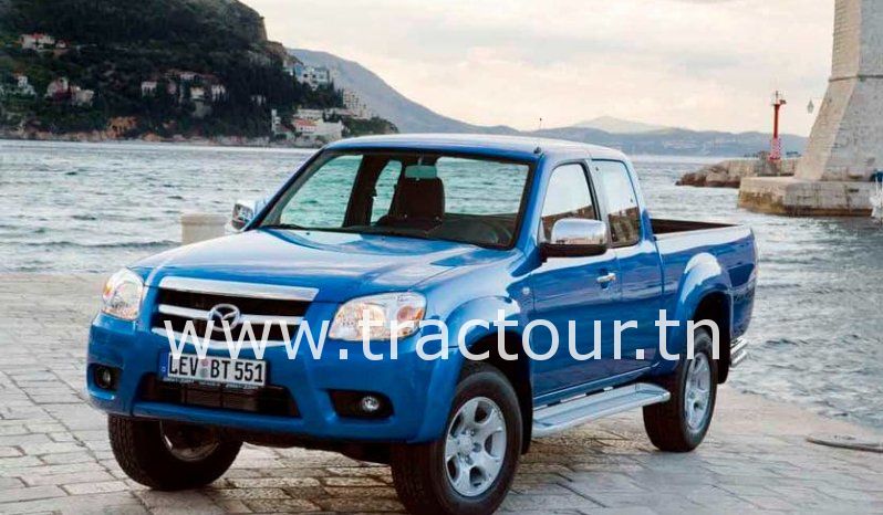 Cherche (نلوج على) Camionnette 2 portes avec benne Mazda BT50 ابحث عن complet