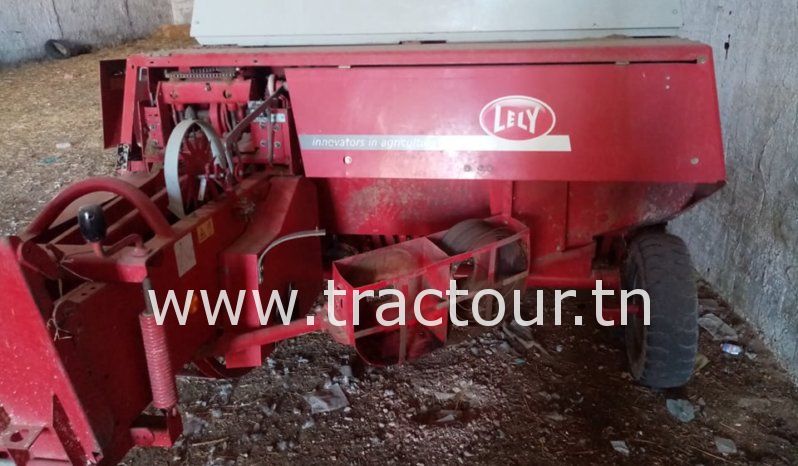 À vendre Presse à paille – Brissa Lely Welger AP 530D complet